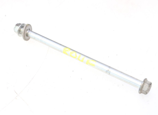 AXE ROUE AVANT