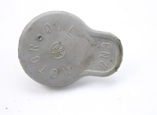 BOUCHON RESERVOIR HUILE