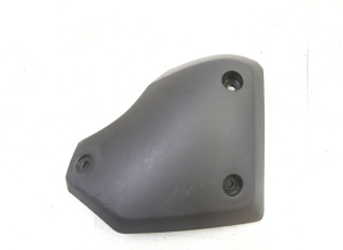 CACHE CHASSIS LATERAL DROIT