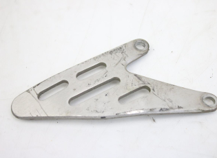 CACHE CHASSIS LATERAL DROIT