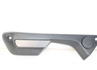 CACHE CHASSIS LATERAL GAUCHE