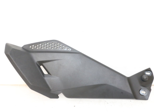 CACHE SOUS SELLE GAUCHE