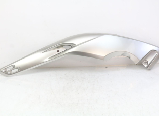 CACHE SOUS SELLE GAUCHE