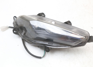 CLIGNOTANT AVANT DROIT