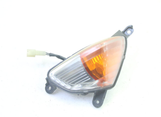 CLIGNOTANT AVANT DROIT