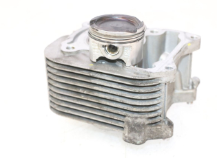 CYLINDRE PISTON