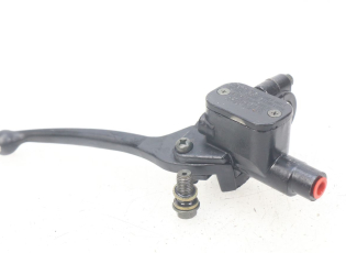 MAITRE CYLINDRE AVANT