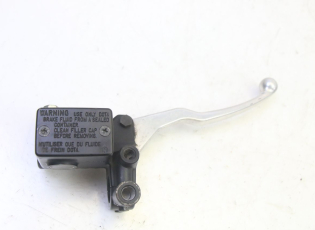 MAITRE CYLINDRE AVANT