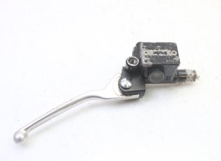 MAITRE CYLINDRE AVANT