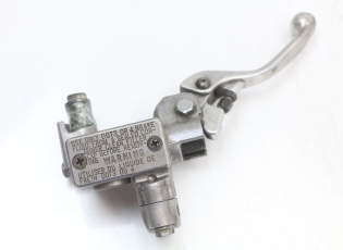 MAITRE CYLINDRE AVANT