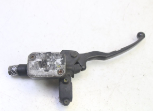 MAITRE CYLINDRE AVANT