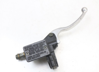 MAITRE CYLINDRE AVANT