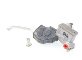 MAITRE CYLINDRE AVANT