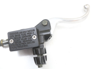 MAITRE CYLINDRE AVANT