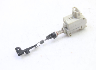 MOTEUR OUVERTURE COFFRE