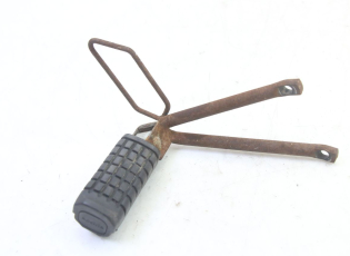 PLATINE CALE PIED ARRIERE DROIT