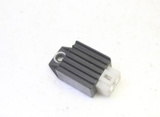 REGULATEUR CHARGE