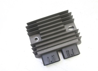 REGULATEUR CHARGE