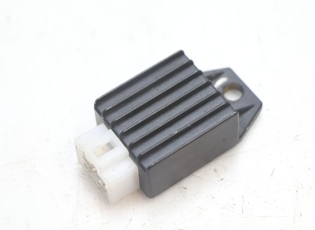 REGULATEUR CHARGE