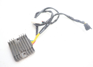 REGULATEUR CHARGE