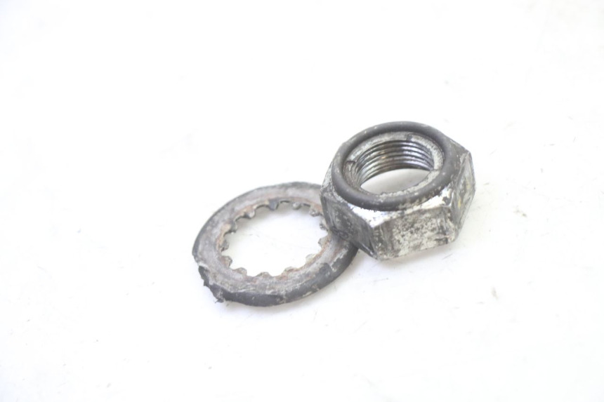 photo de NAKRĘTKA ZĘBATKI WYJŚCIOWEJ SKRZYNI BIEGÓW SUZUKI SV S 650 (2003 - 2009) - Szczegół części