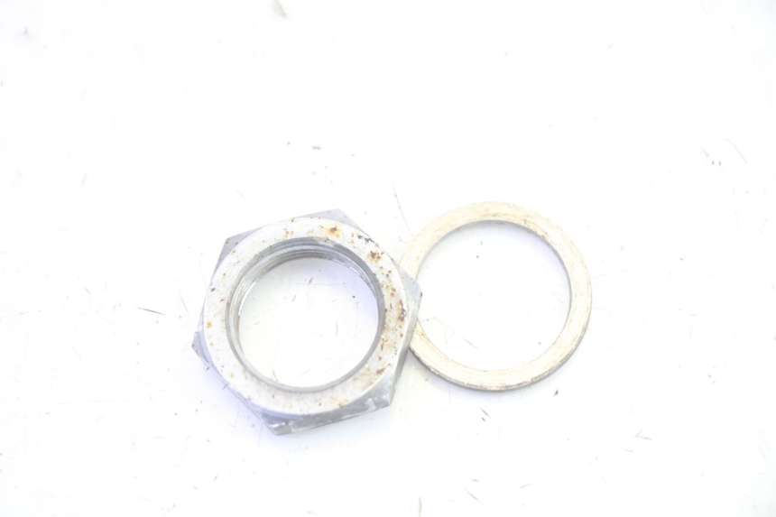 photo de NAKRĘTKA TRÓJNIKA WIDEŁEK SUZUKI DL V STROM 1000 (2002 - 2007) - Szczegół części