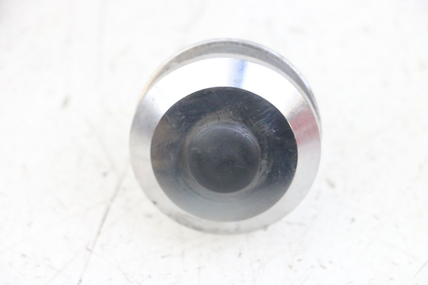 photo de NAKRĘTKA TRÓJNIKA WIDEŁEK KAWASAKI ER-6 ER6 N 650 (2012 - 2016) - Szczegół części