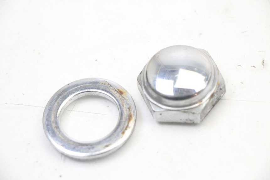 photo de NAKRĘTKA TRÓJNIKA WIDEŁEK KAWASAKI ZR7 ZR-7 S 750 (1999 - 2004) - Szczegół części