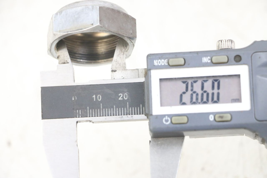 photo de NAKRĘTKA TRÓJNIKA WIDEŁEK YAMAHA TDM ABS 900 (2002 - 2014) - Szczegół części