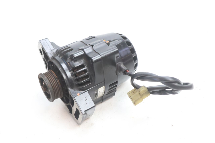 photo de Alternator KAWASAKI GPX F ZX750F 750 (1986 - 1990) - Szczegół części