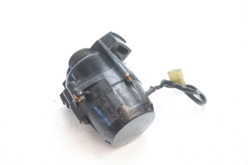 photo de Alternator KAWASAKI GPX F ZX750F 750 (1986 - 1990) - Zbliżenie techniczne