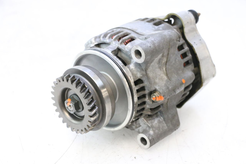 photo de Alternator SUZUKI GSF N BANDIT 1200 (2001 - 2005) - Widok główny