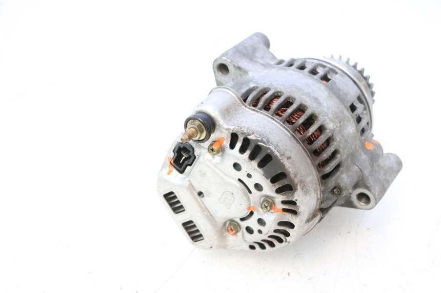 photo de Alternator SUZUKI GSF N BANDIT 1200 (2001 - 2005) - Punkty mocowania