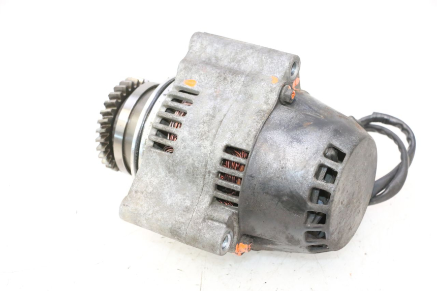 photo de Alternator SUZUKI GSX F GSXF 750 (1988 - 1998) - Punkty mocowania