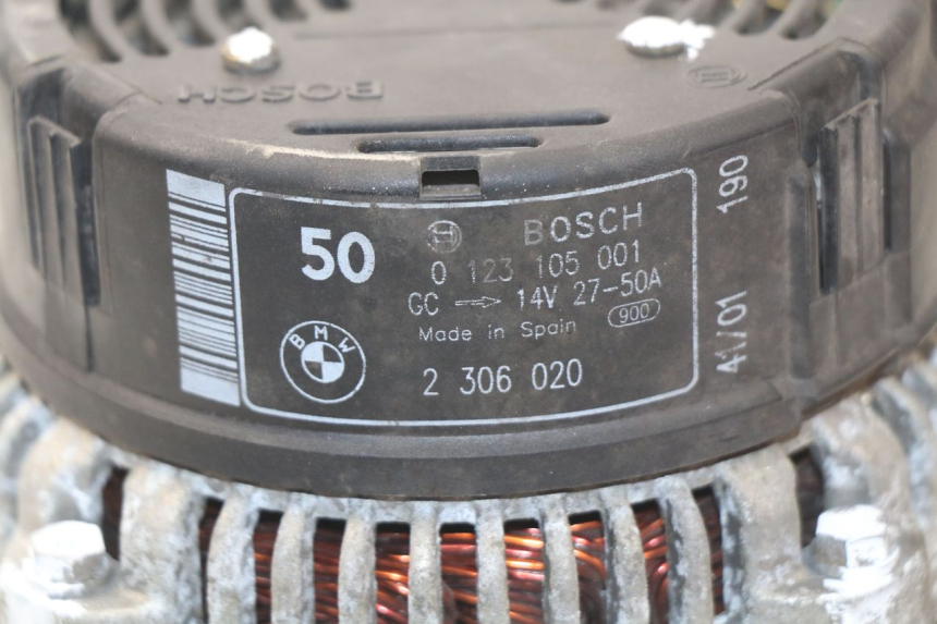 photo de ALTERNATOR BMW R GS 1150 (1999 - 2004) - Zbliżenie techniczne