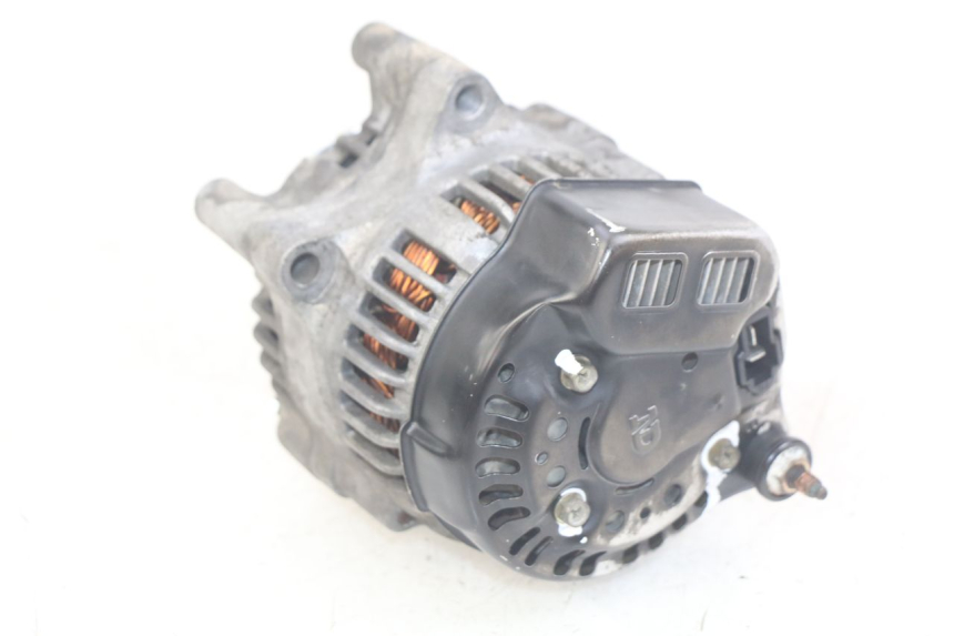 photo de ALTERNATOR TRIUMPH SPRINT ST 955 (1999 - 2001) - Szczegół części