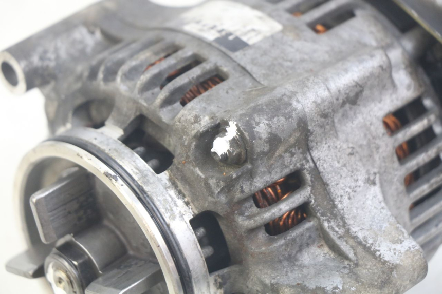 photo de ALTERNATOR TRIUMPH SPRINT ST 955 (1999 - 2001) - Stan powierzchni