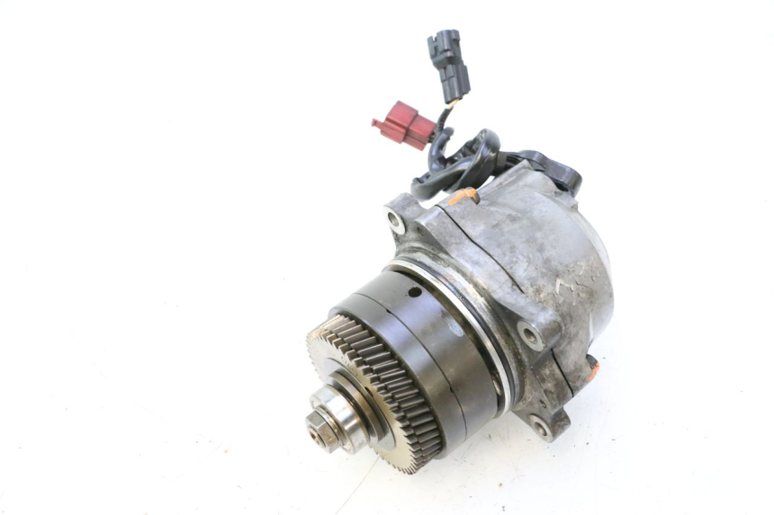 photo de Alternator HONDA ST PAN EUROPEAN 1100 (1990 - 2002) - Zoom stanu zużycia