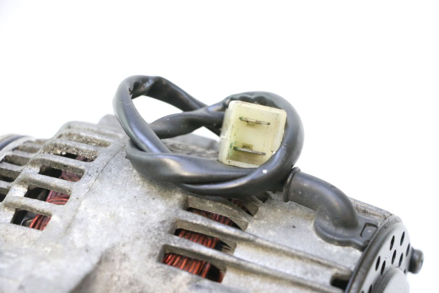 photo de Alternator YAMAHA YZF R GENESIS 750 (1993 - 1998) - Inny kąt widzenia
