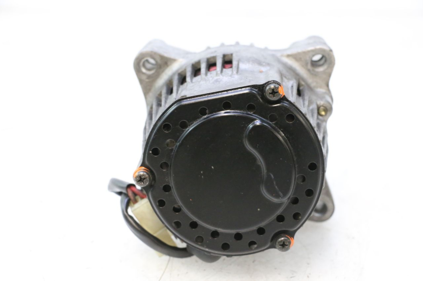 photo de Alternator YAMAHA YZF R GENESIS 750 (1993 - 1998) - Widok ogólny