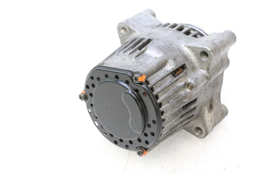 photo de Alternator YAMAHA YZF R GENESIS 750 (1993 - 1998) - Punkty mocowania