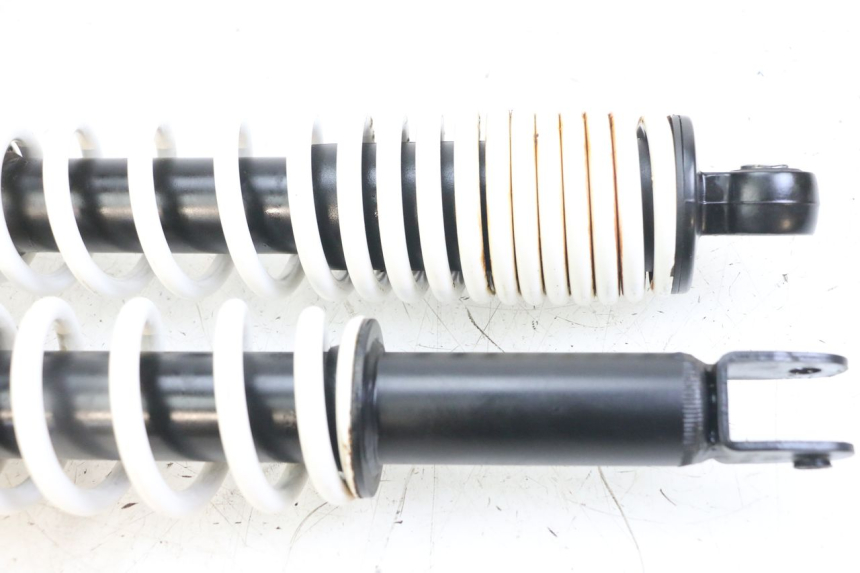 photo de Tylne amortyzatory YAMAHA BW'S BWS 125 (2010 - 2013) - Zoom stanu zużycia