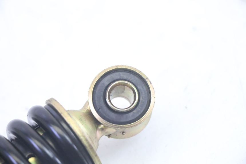 photo de Tylne amortyzatory LONGJIA DIGITA 4T 50 (2019 - 2022) - Zbliżenie techniczne