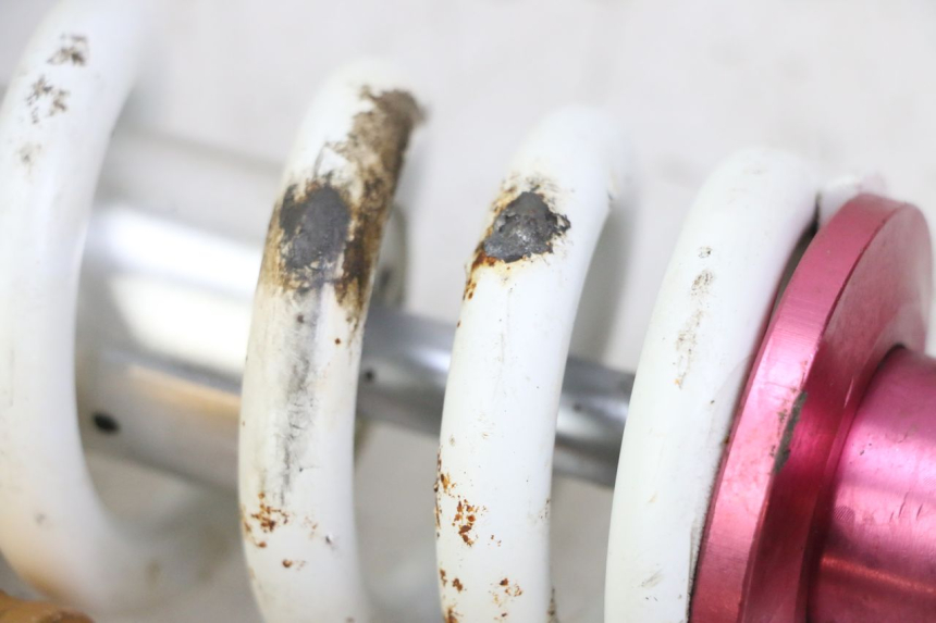 photo de Tylne amortyzatory LONCIN DIRT BIKE 125 - Inny kąt widzenia