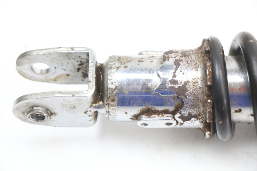 photo de Tylne amortyzatory TNT MOTOR GRIDO 2T 50 (2010 - 2019) - Zbliżenie techniczne