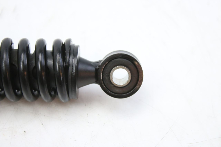 photo de AMORTYZATOR TYLNY PEUGEOT KISBEE 4T 50 (2018 - 2022) - Zbliżenie techniczne