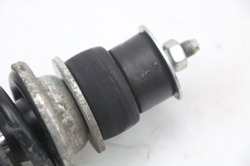 photo de AMORTYZATOR TYLNY PIAGGIO LIBERTY 4T 50 (2004 - 2008) - Punkty mocowania