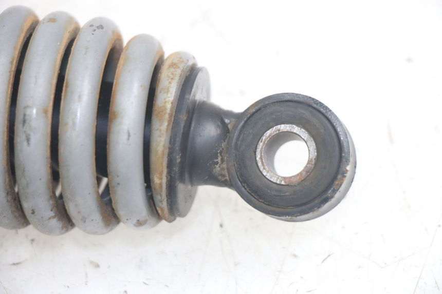 photo de Tylne amortyzatory YAMAHA NEOS NEO'S 4T 50 (2008 - 2016) - Zbliżenie techniczne