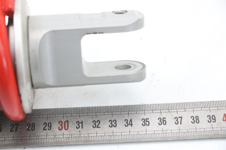 photo de AMORTYZATOR TYLNY MOTO GUZZI NORGE 8V GT 1200 (2011 - 2016) - Widok z bliska