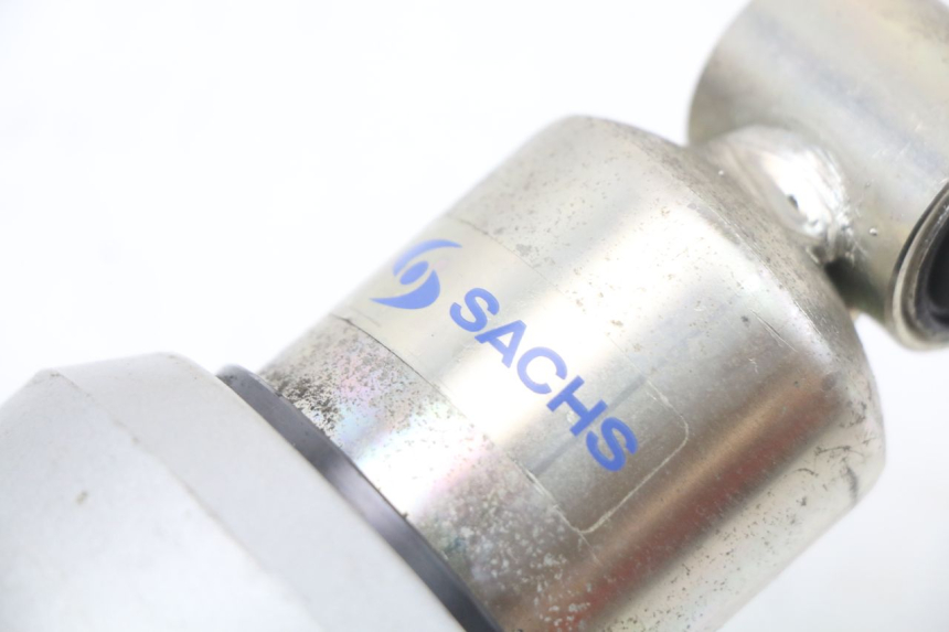 photo de AMORTYZATOR TYLNY MOTO GUZZI NORGE 8V GT 1200 (2011 - 2016) - Zbliżenie techniczne